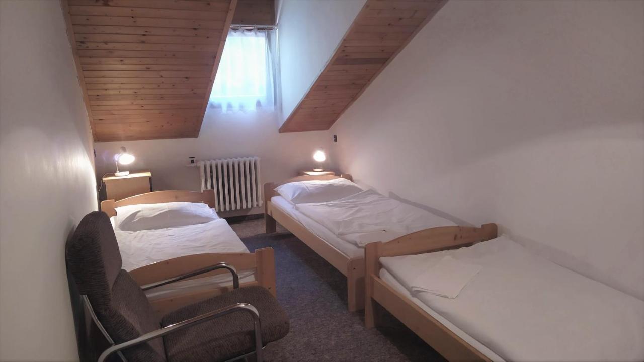 Sola Gratia Hotel Bystrice pod Hostynem Exterior photo