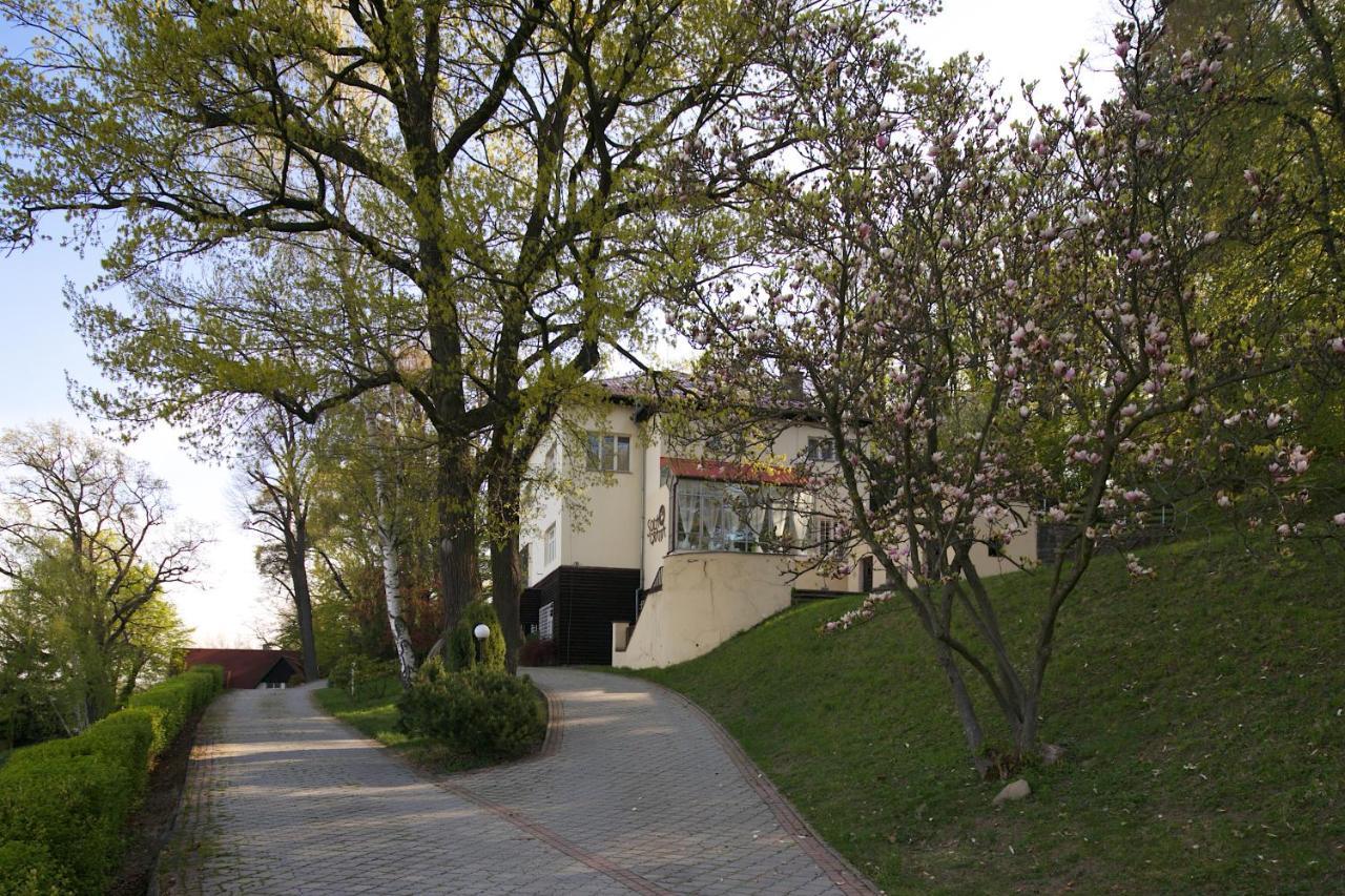 Sola Gratia Hotel Bystrice pod Hostynem Exterior photo